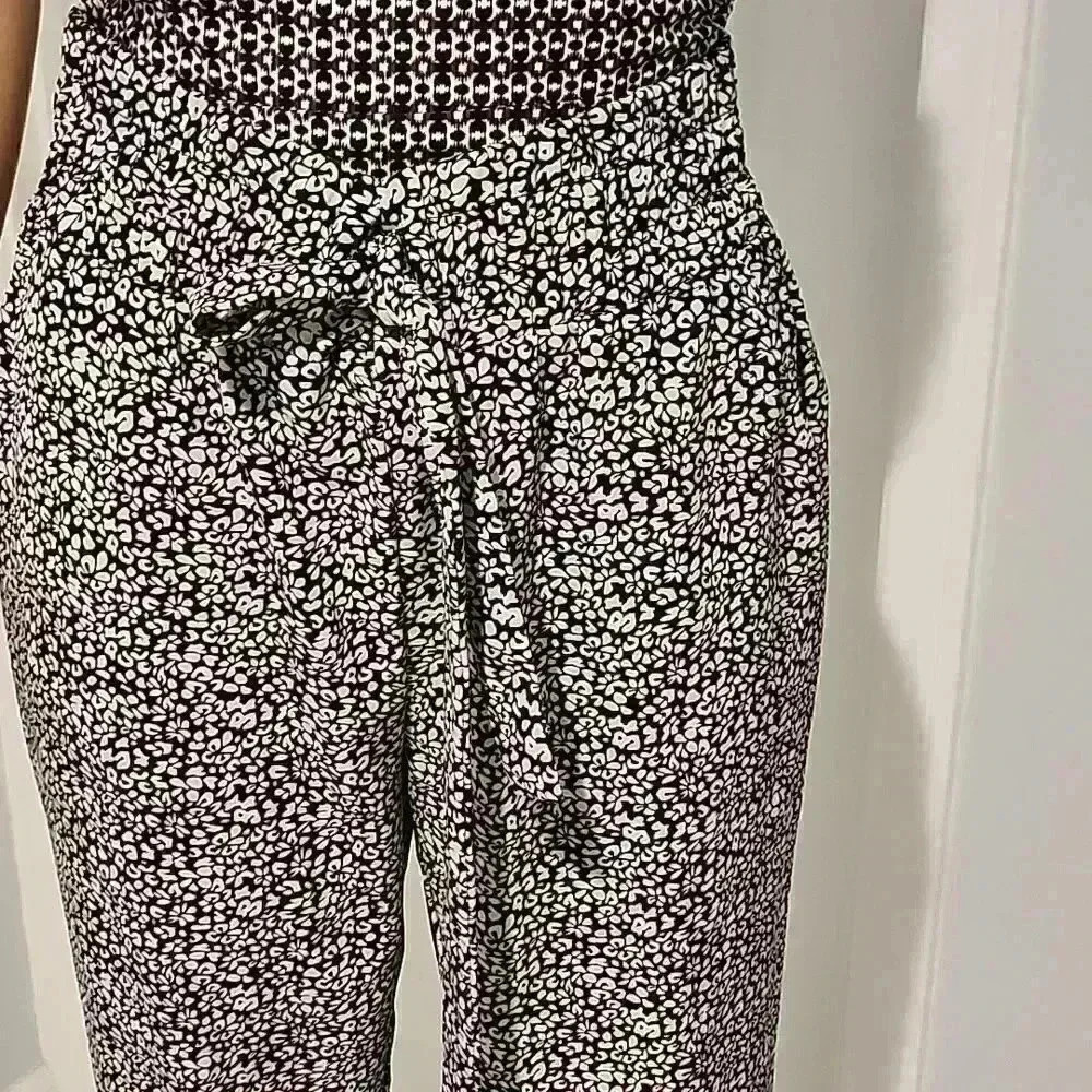 Pants - Picture 2 of 8